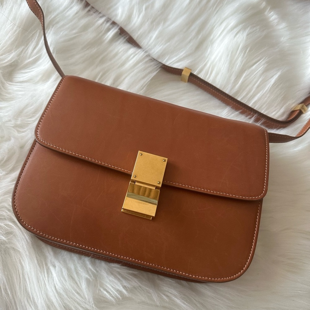 Celine Medium Classic Box flap bag Tan/Brown